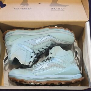 Altra Long Peak Hiker